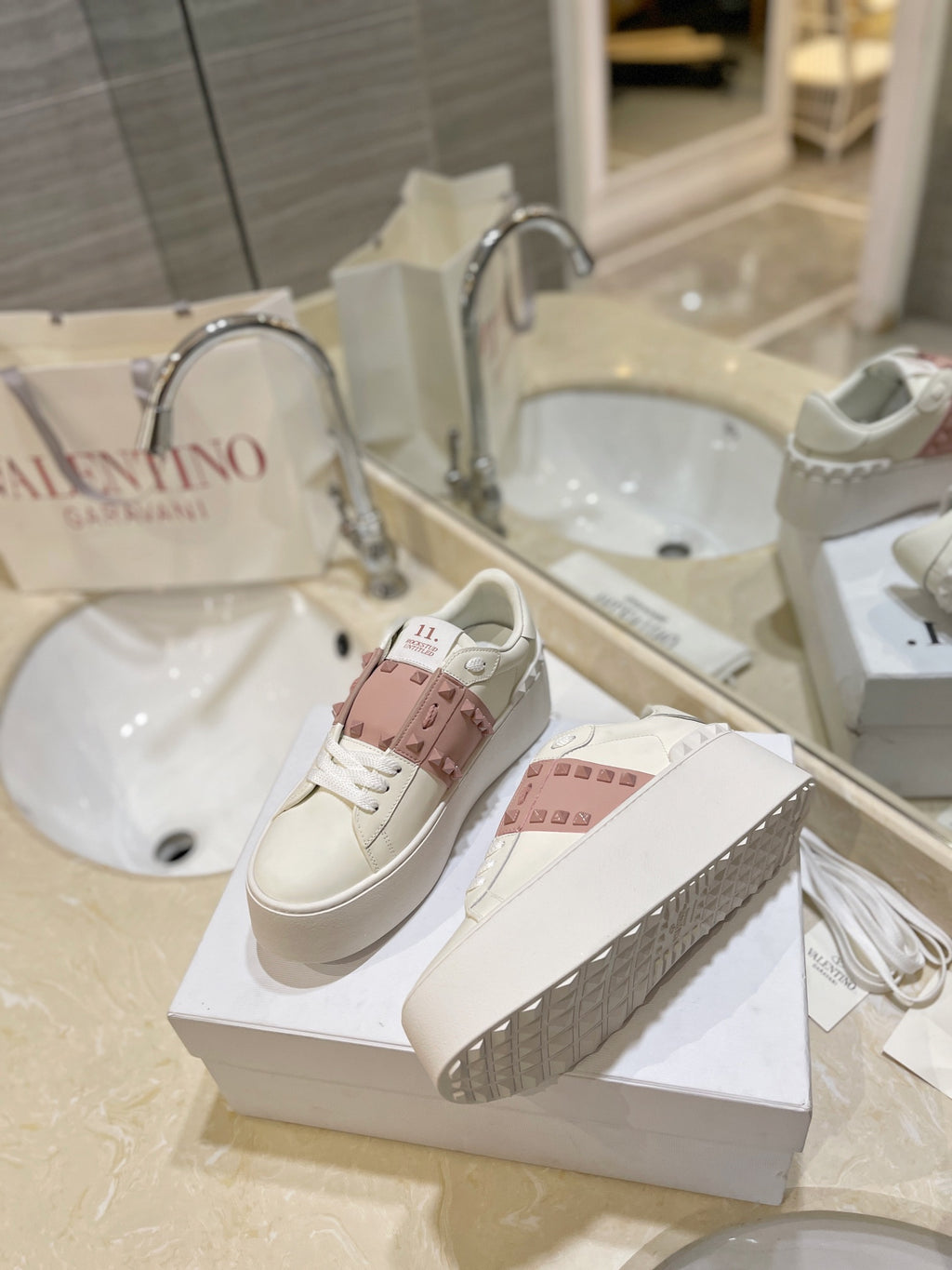 Valentino Sneaker