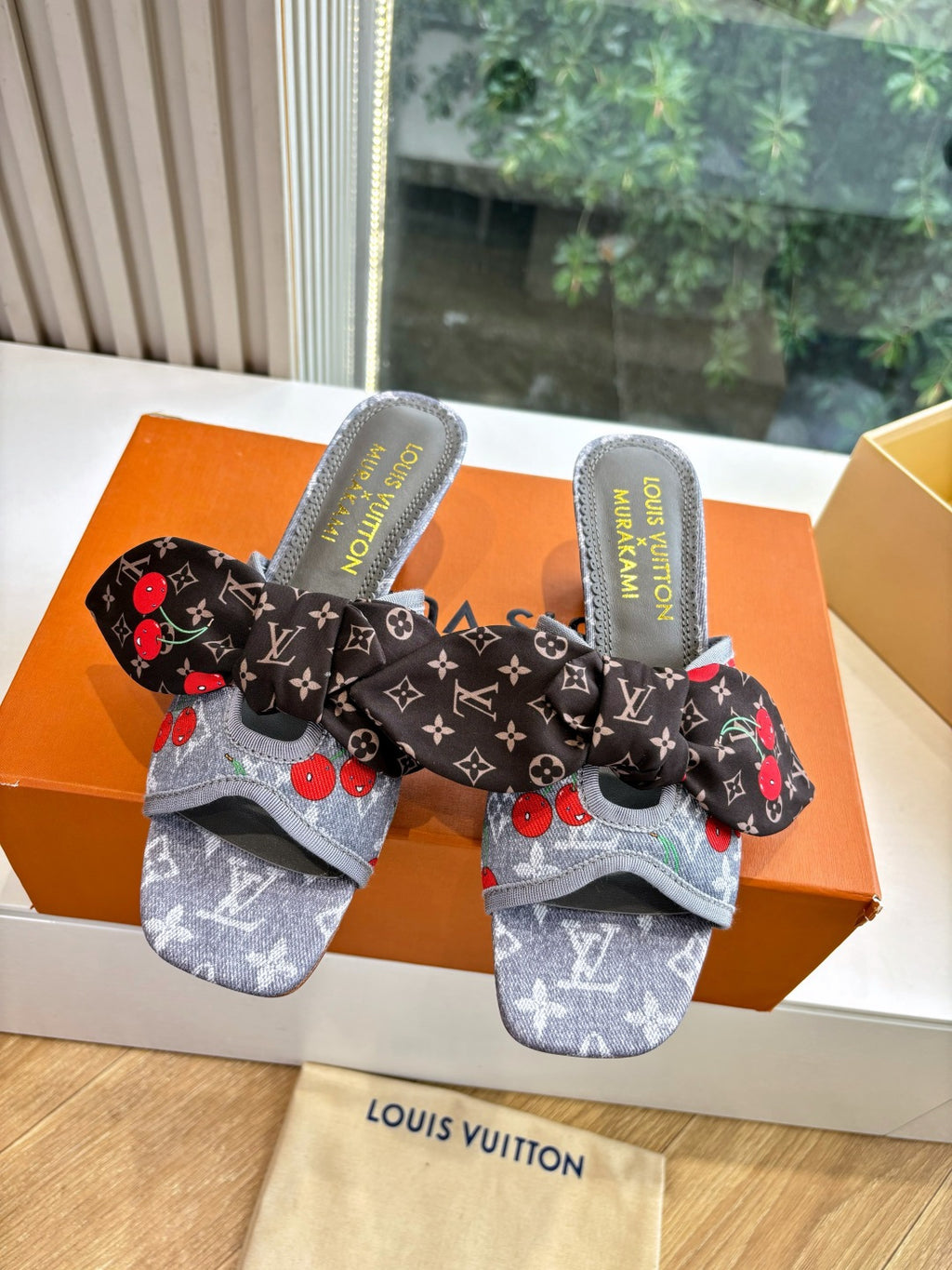 Louis Vuitton Topuklu