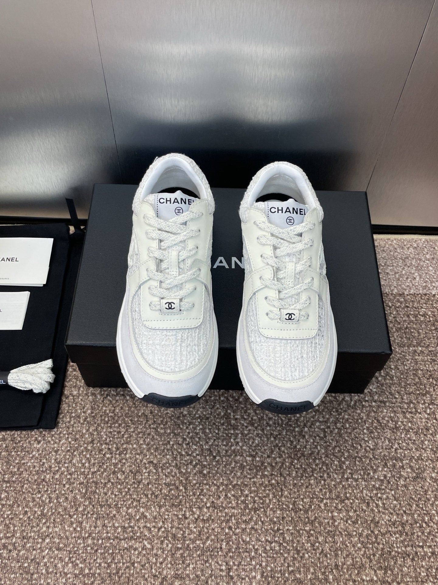 Chanel sneaker