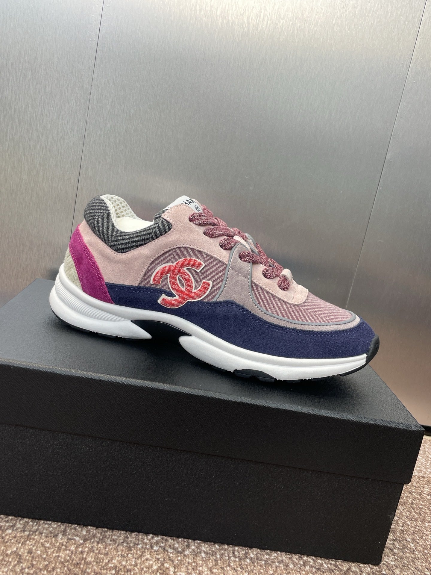Chanel Sneaker