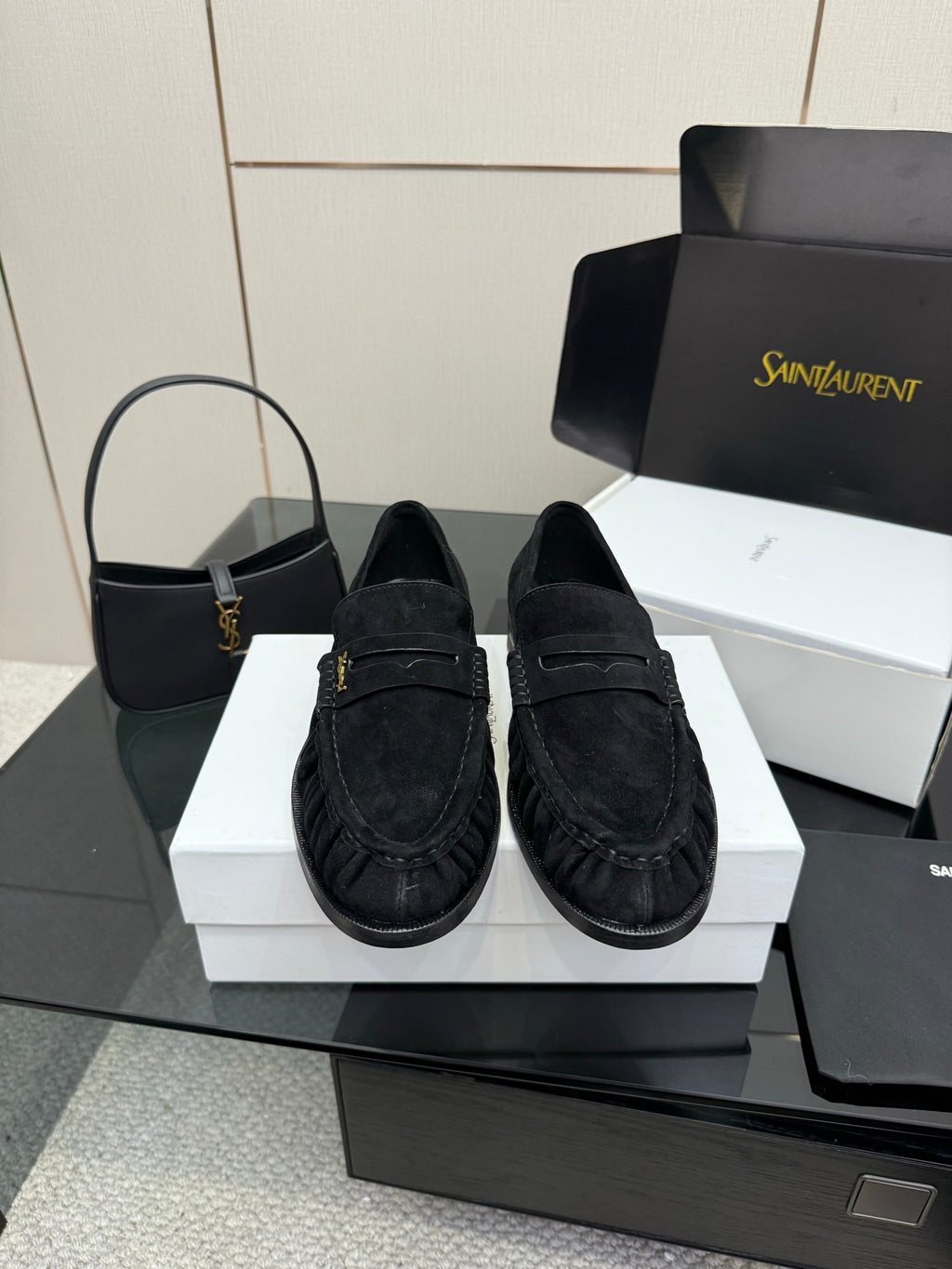 Yves Saint Laurent Loafer