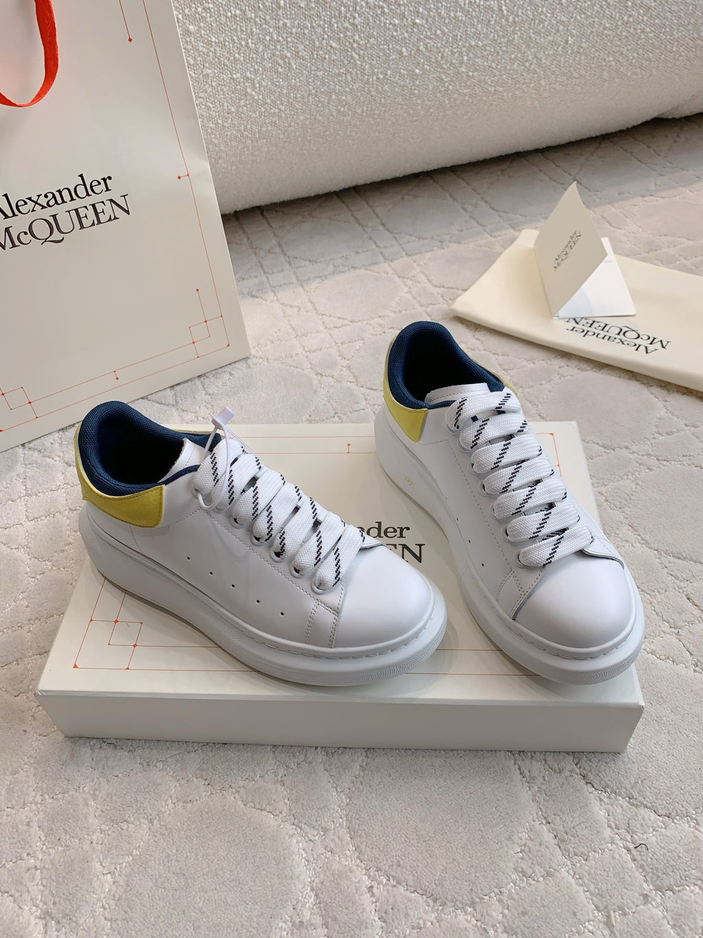 Alexander McQueen Sneaker