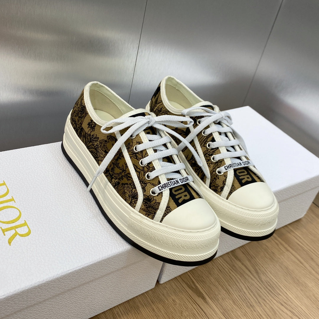 Dior Sneaker