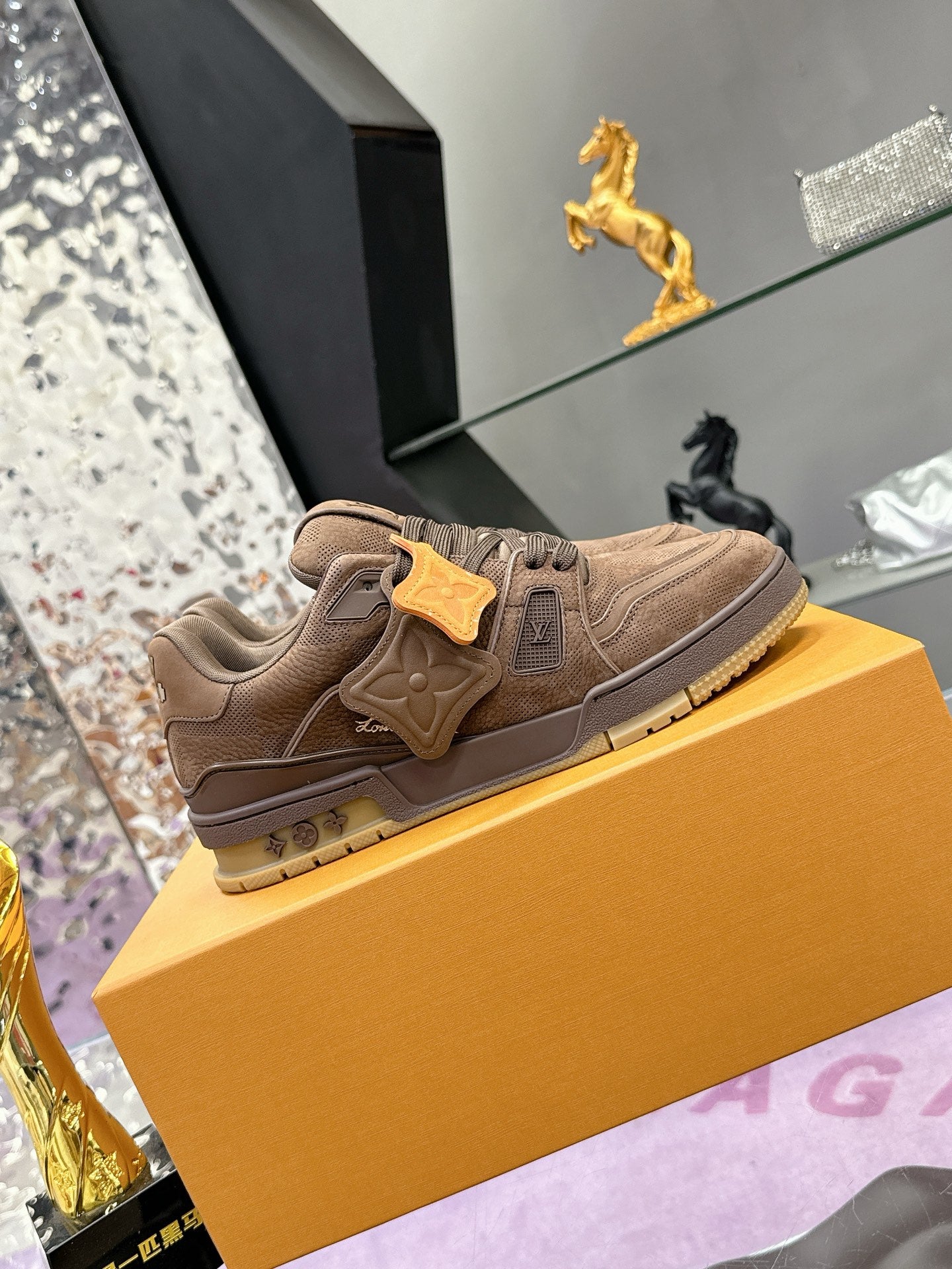Louis Vuitton Sneaker