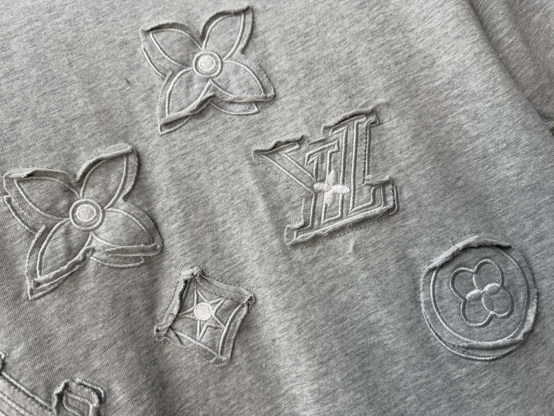 Louis Vuitton Tshirt