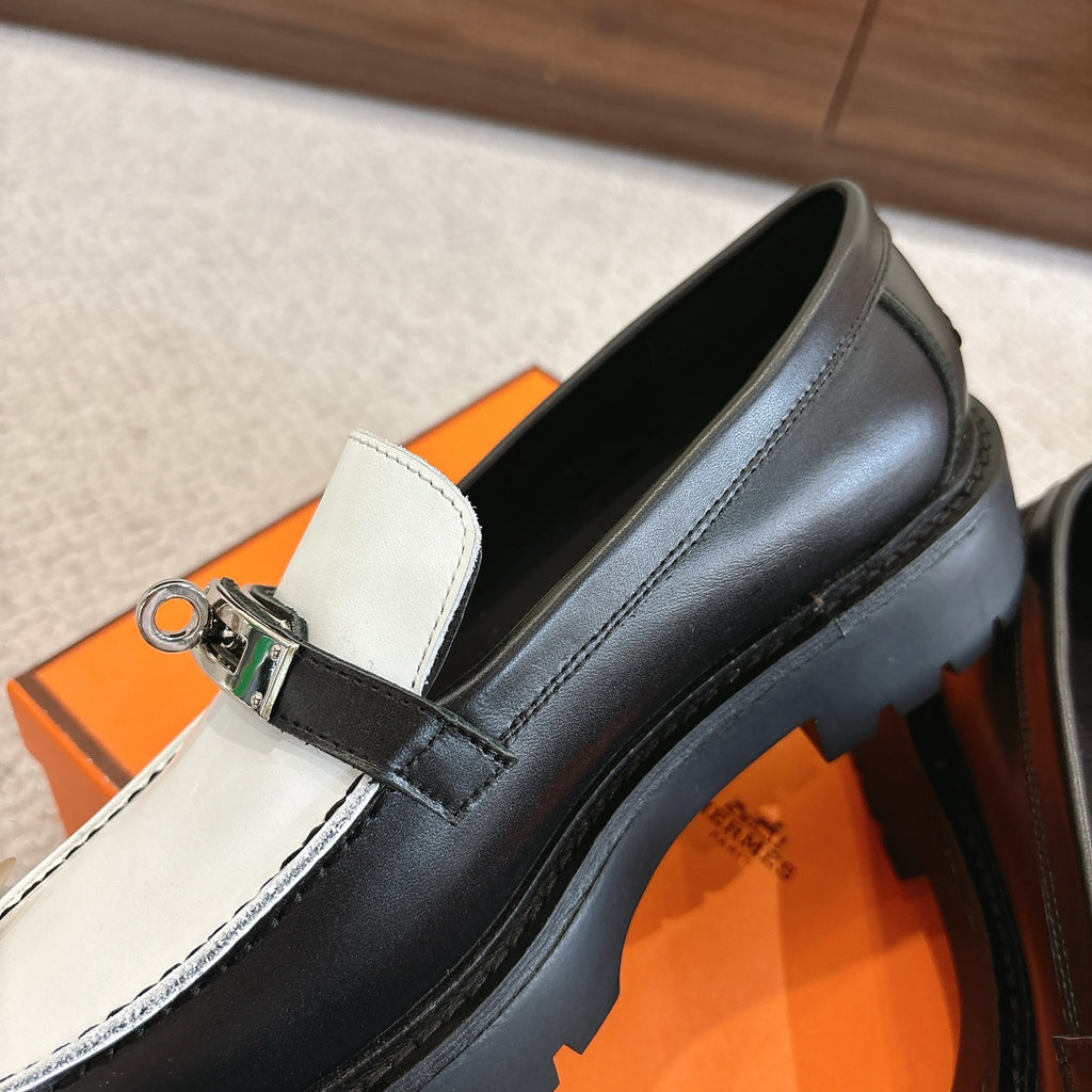 Hermes Sneaker