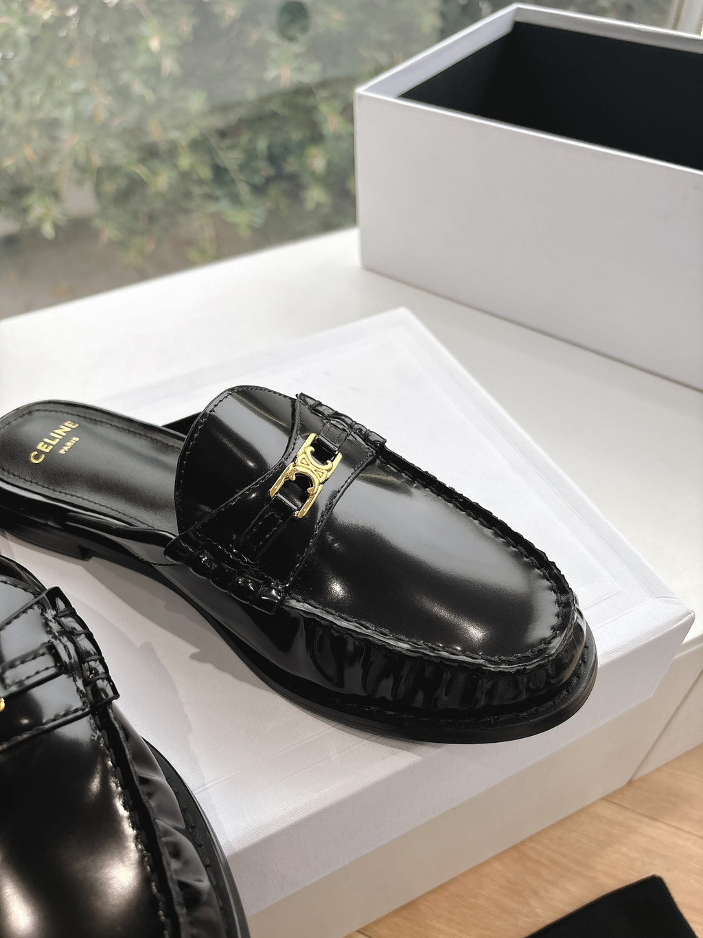 Celine Slipper