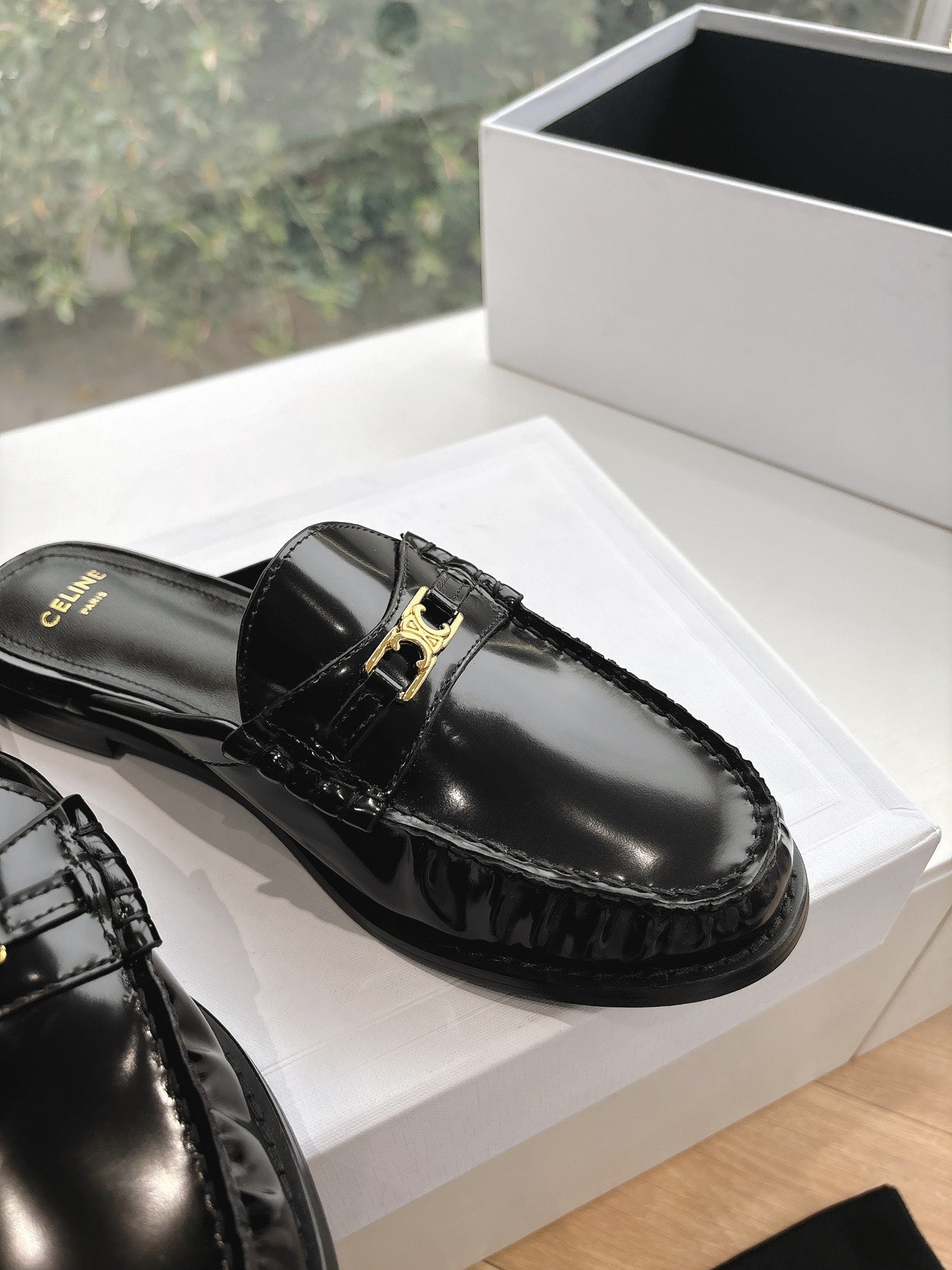Celine Slipper