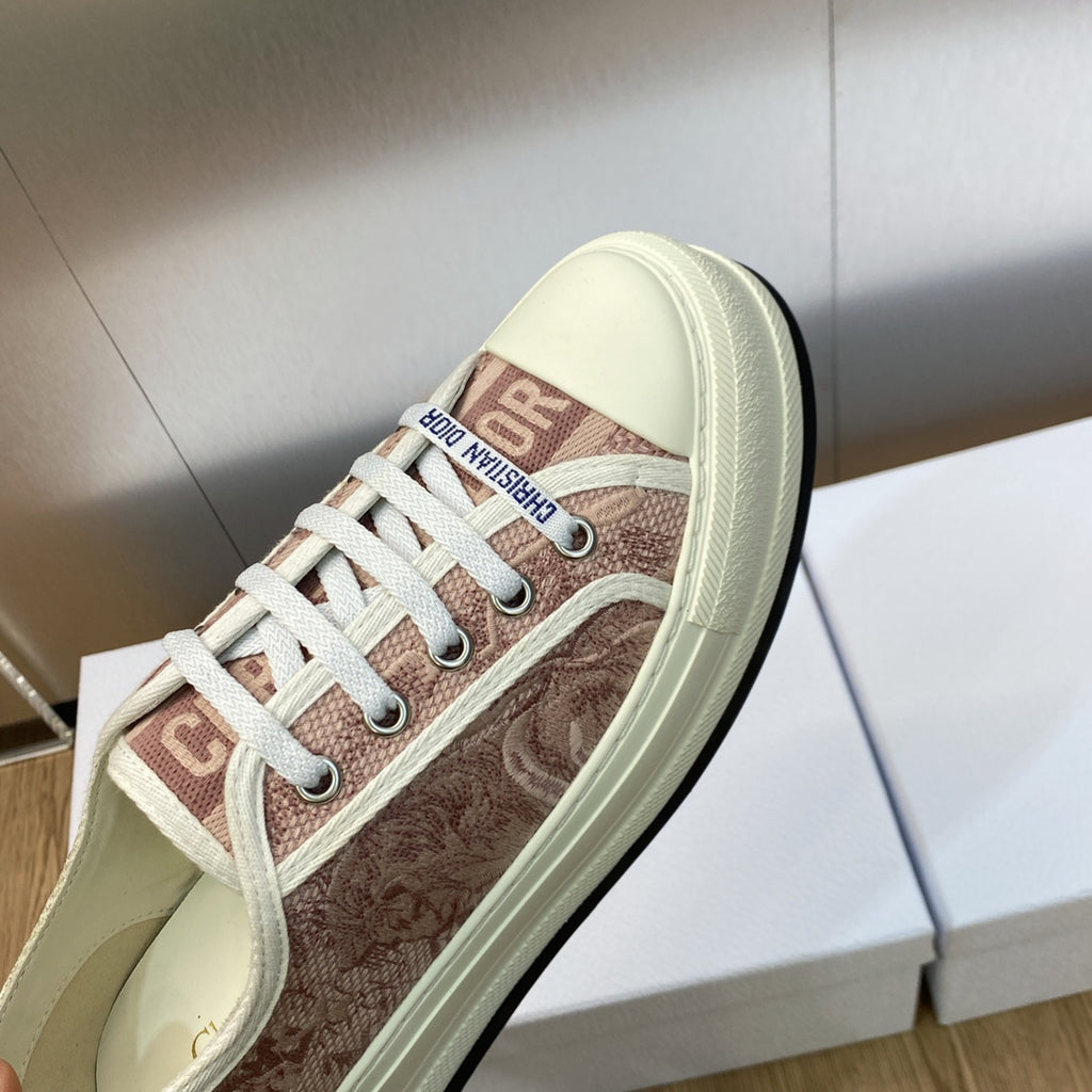 Dior Sneaker