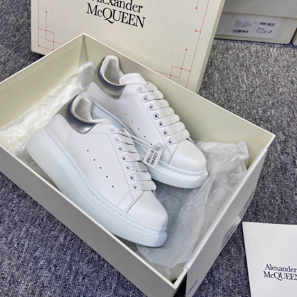 Alexander McQueen Sneaker