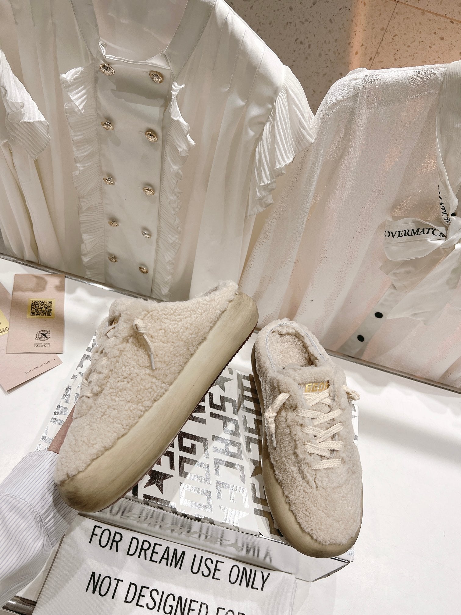 Golden Goose Sneaker