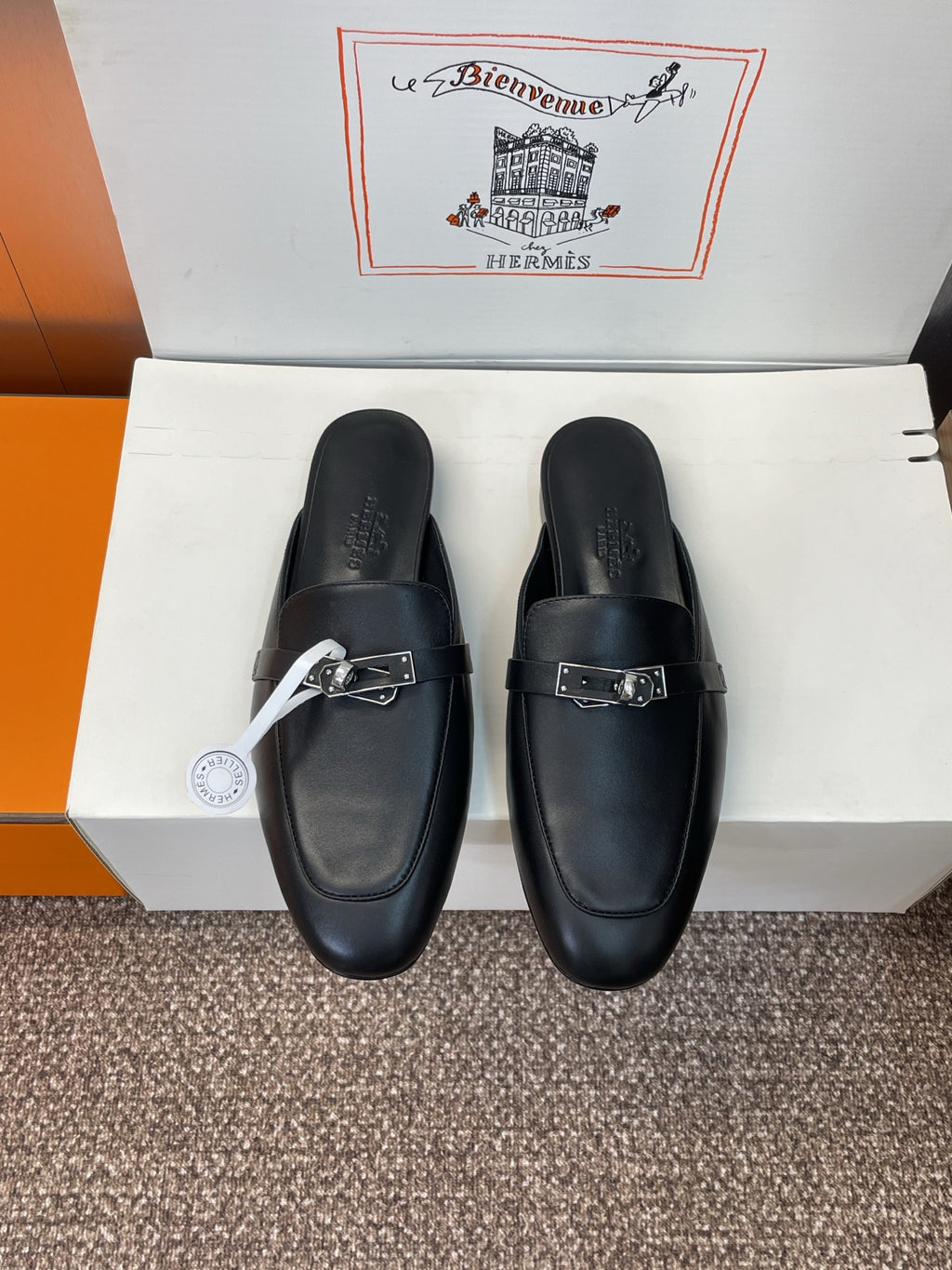 Hermes Slipper