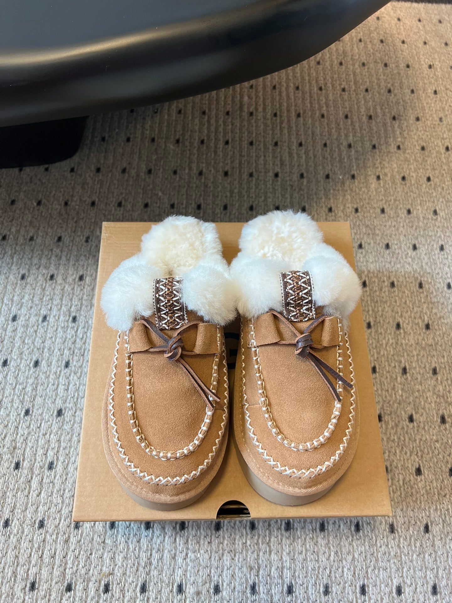 Ugg Slipper