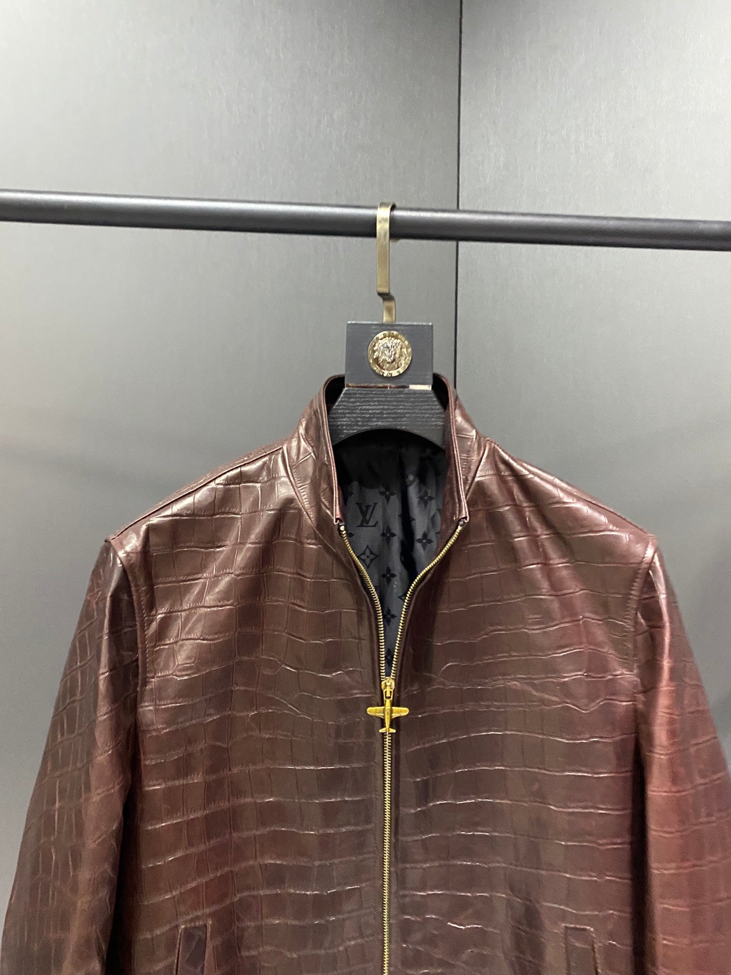 Louis Vuitton Deri Mont