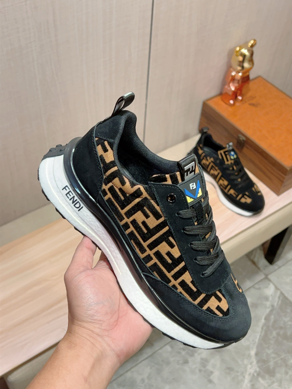 Fendi Sneaker