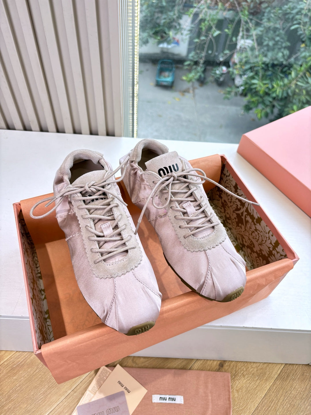 Miu Miu Sneaker