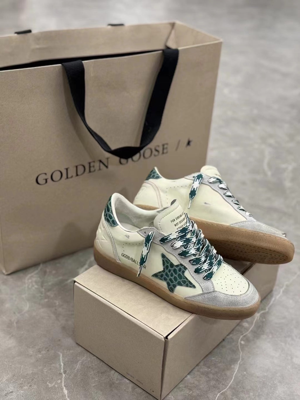 Golden Goose Ballstar