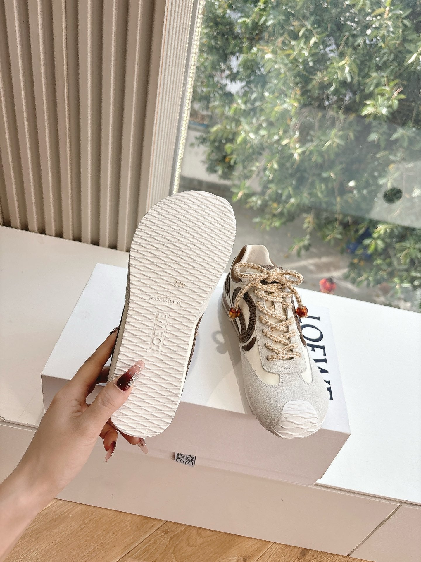 Loewe Sneaker