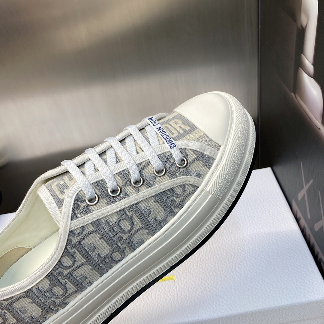 Dior Sneaker