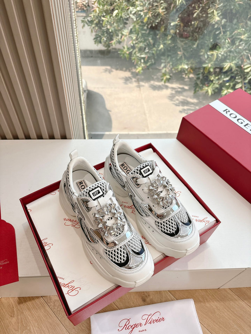 Roger Vivier Sneaker