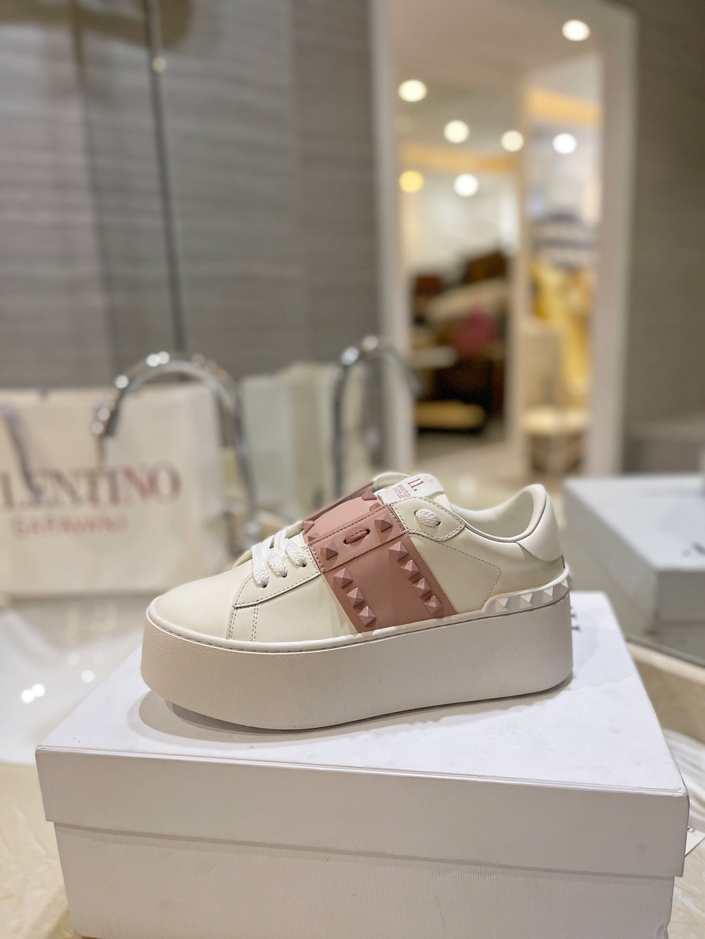 Valentino Sneaker