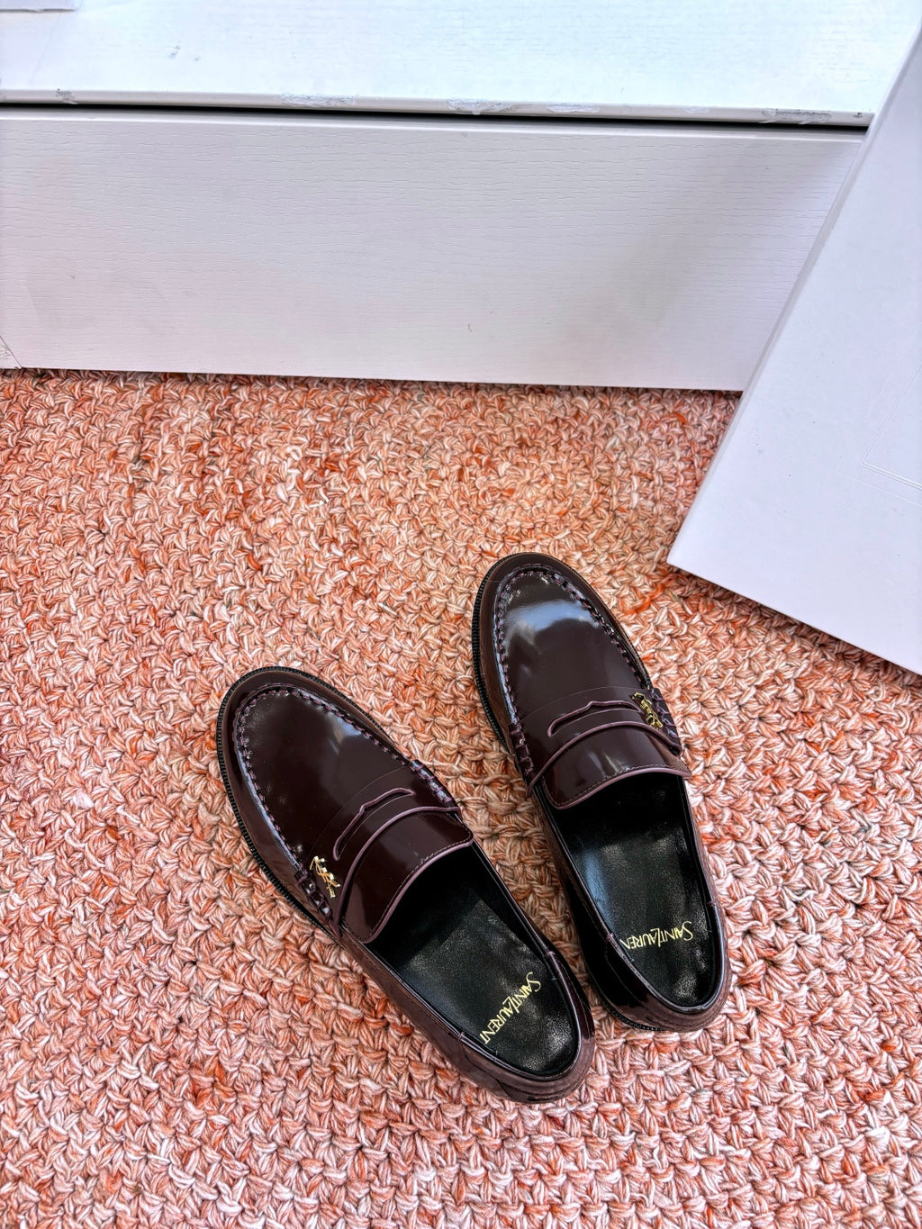Yves Saint Laurent Loafer