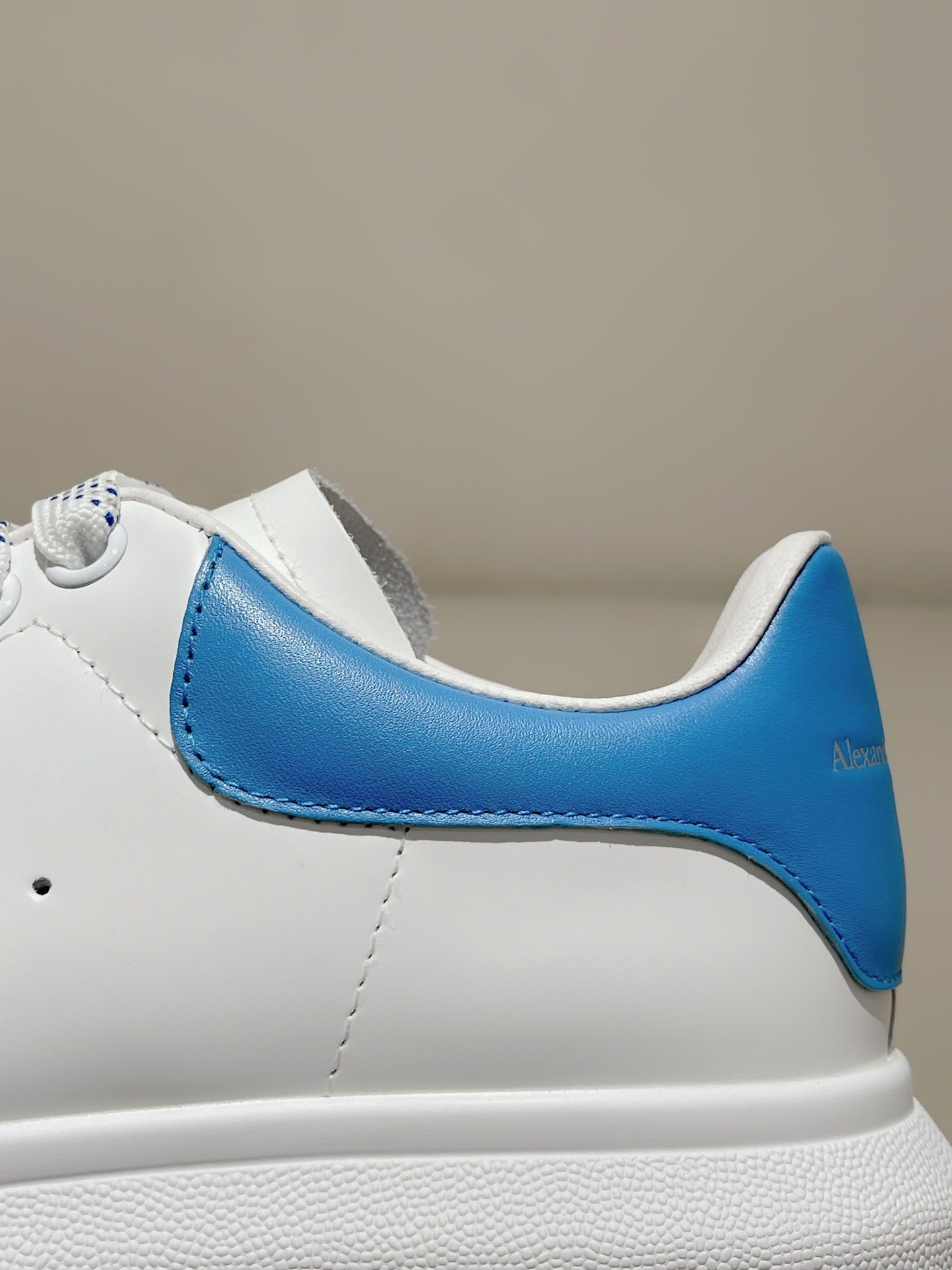 Alexander McQueen Sneaker