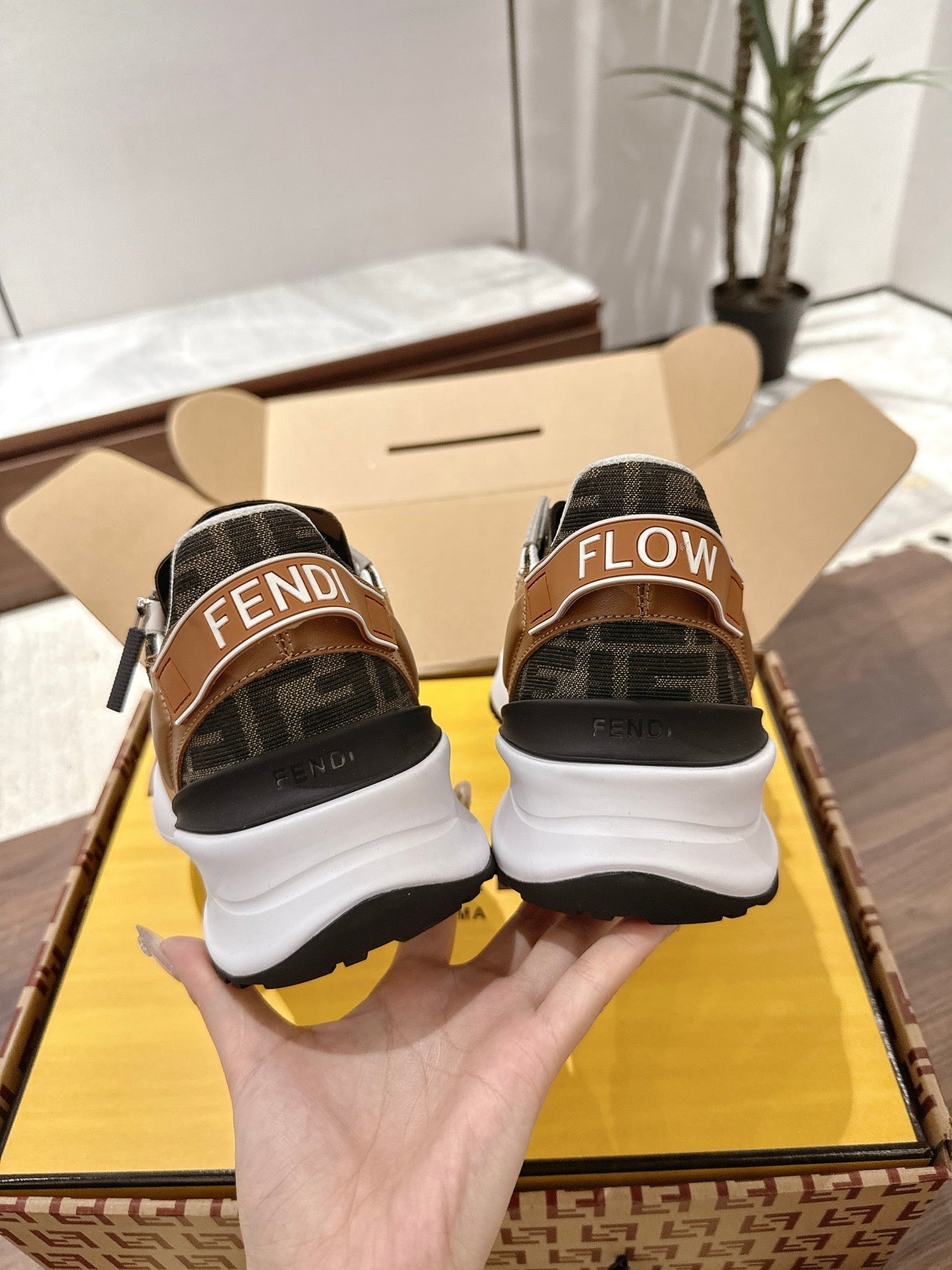 Fendi Sneaker