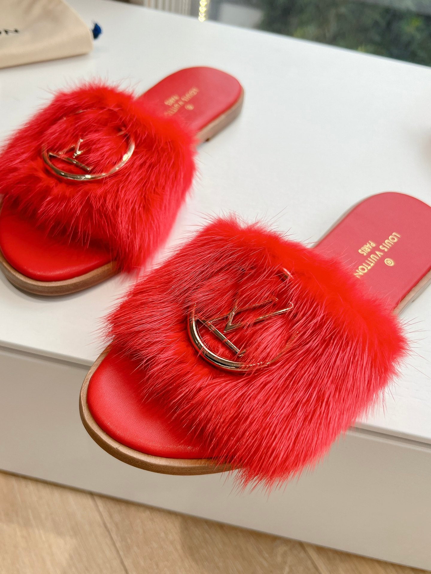 Louis Vuitton Slipper