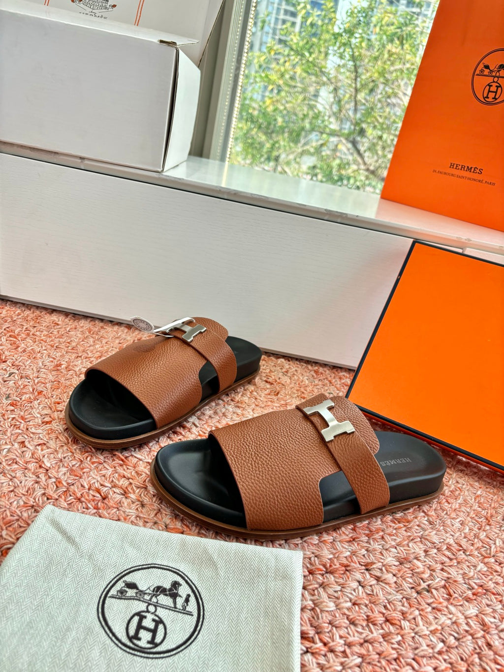 Hermes Slipper