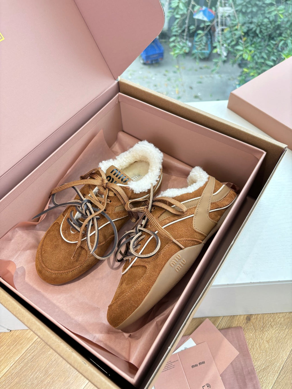 Miu Miu Sneaker