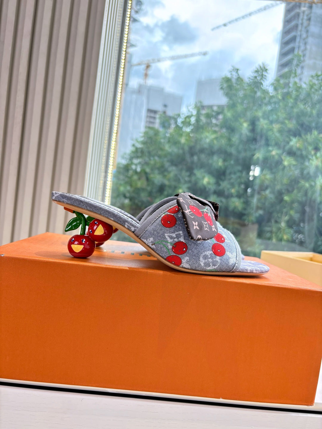 Louis Vuitton Topuklu