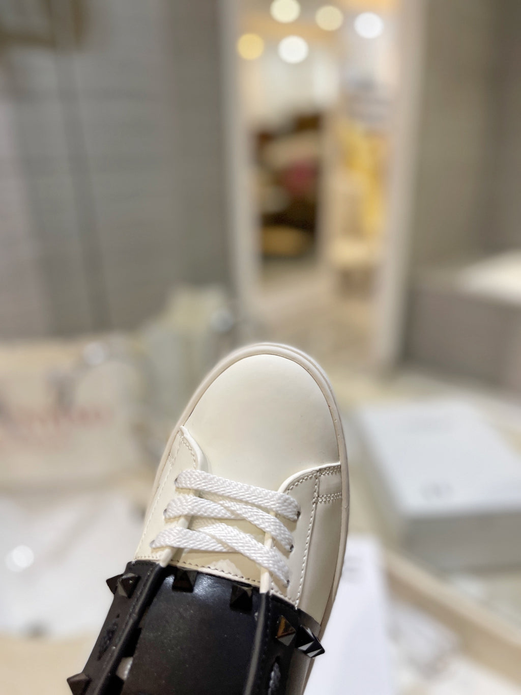 Valentino Sneaker