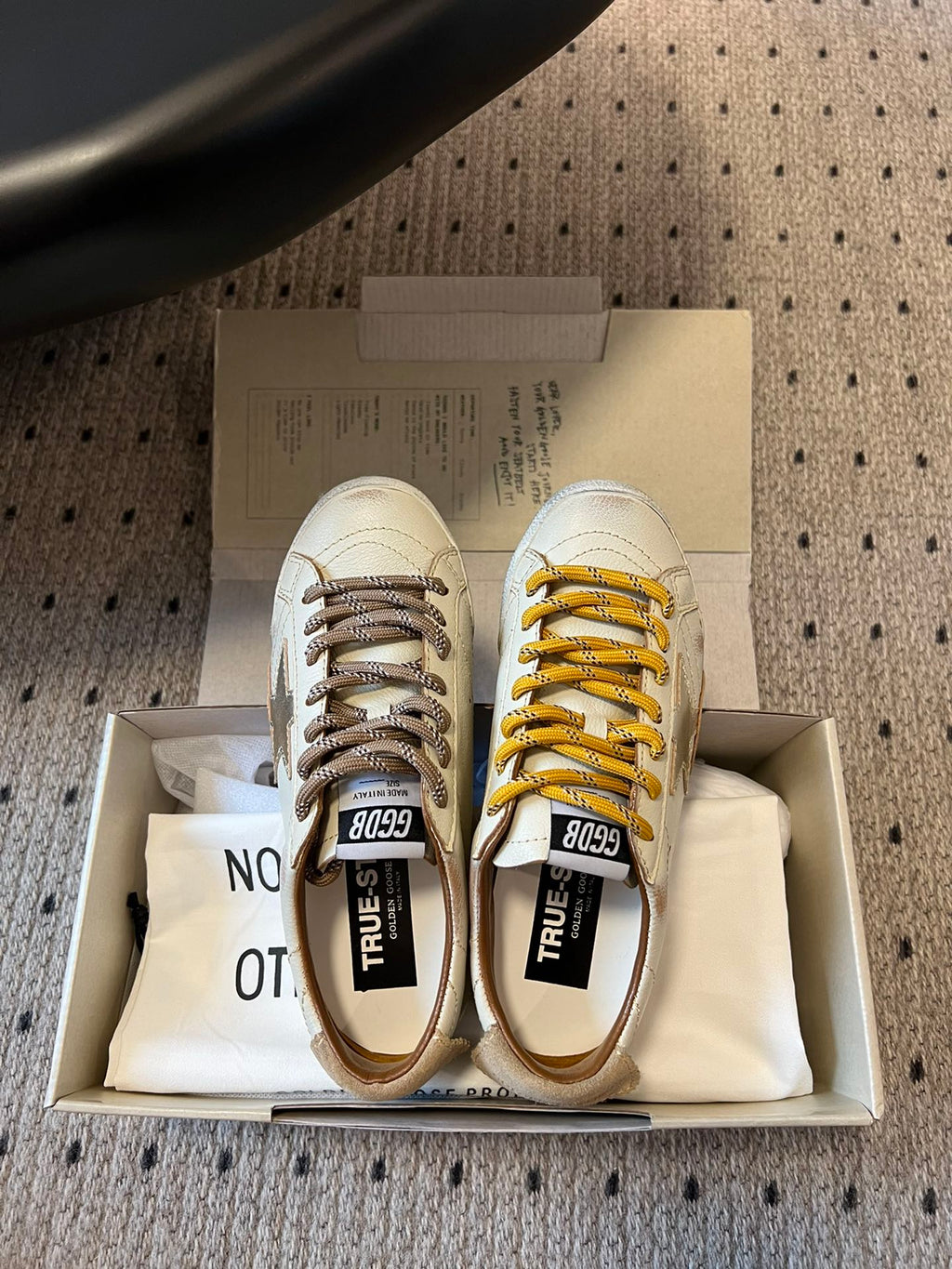 Golden Goose Sneaker