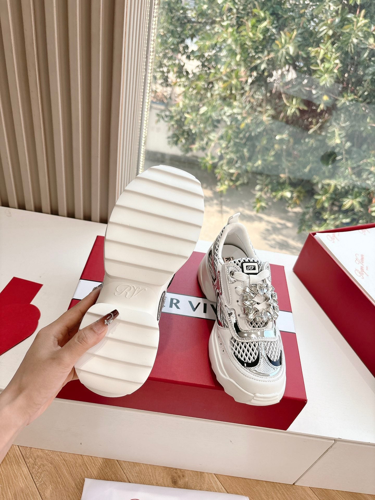 Roger Vivier Sneaker