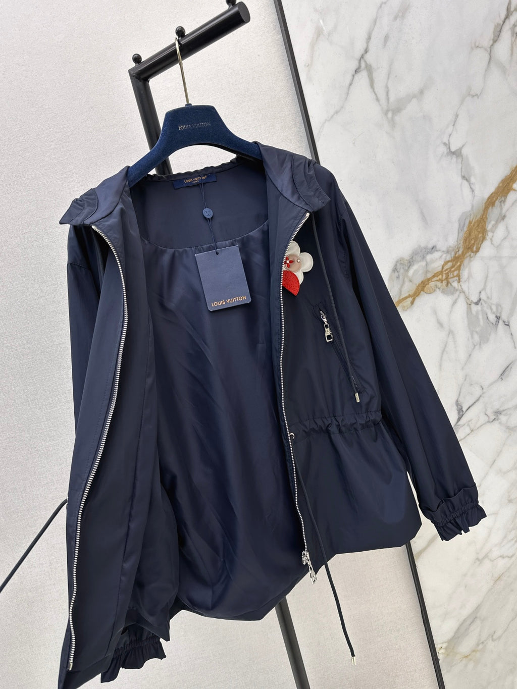 Louis Vuitton Yağmurluk