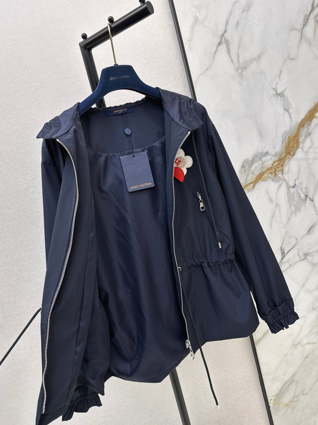Louis Vuitton Yağmurluk