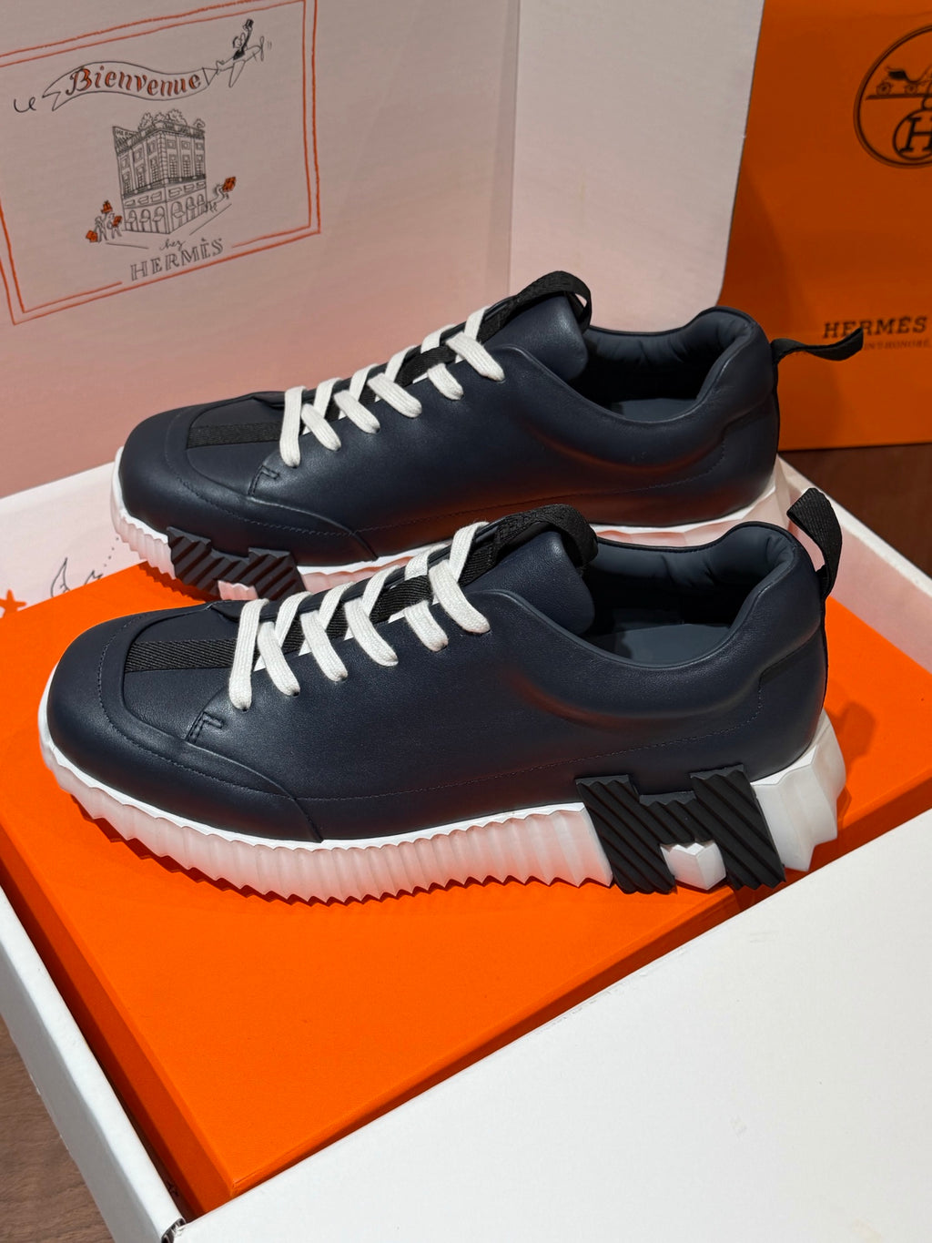 Hermes Sneaker
