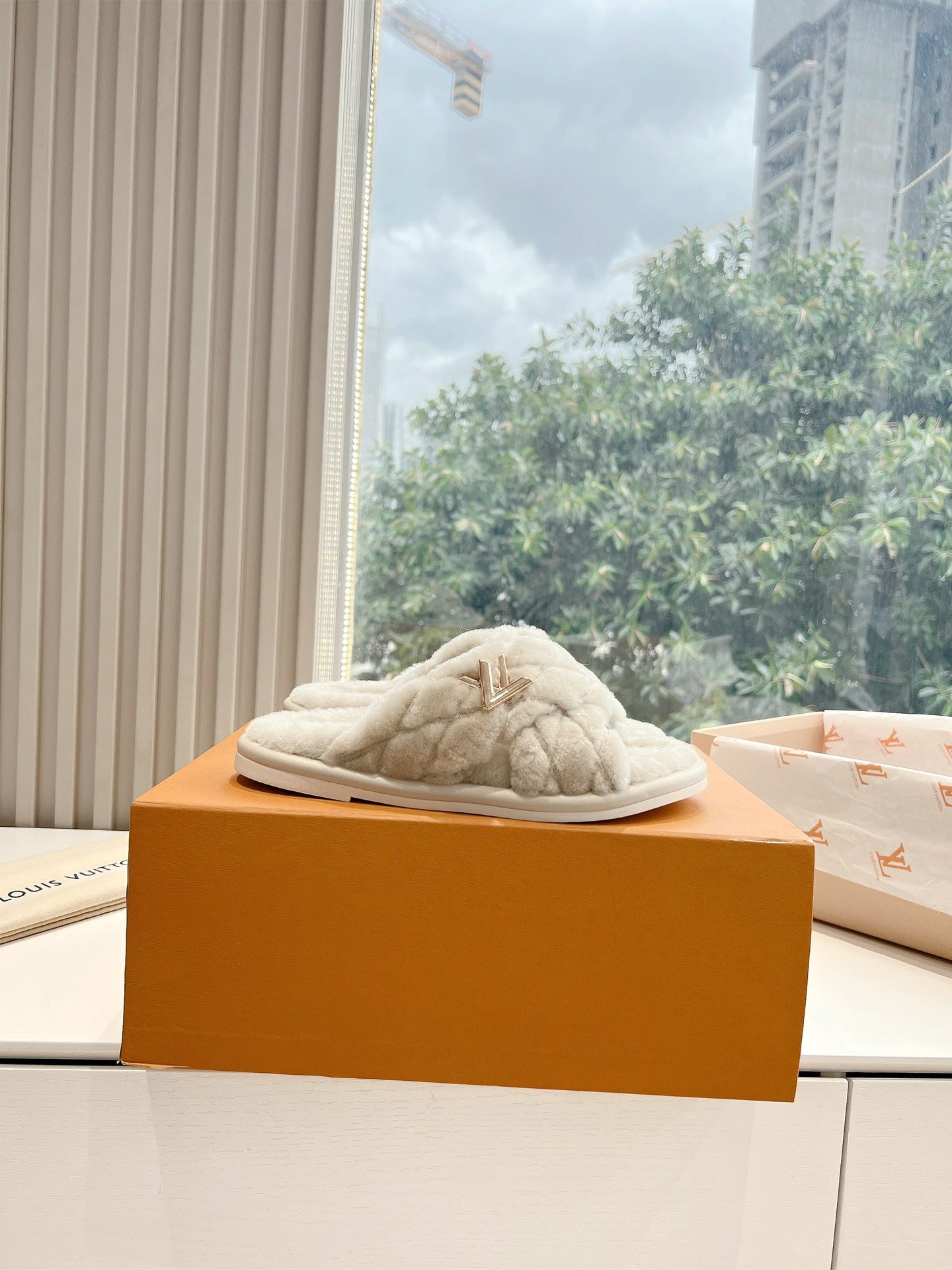 Louis Vuitton Slipper