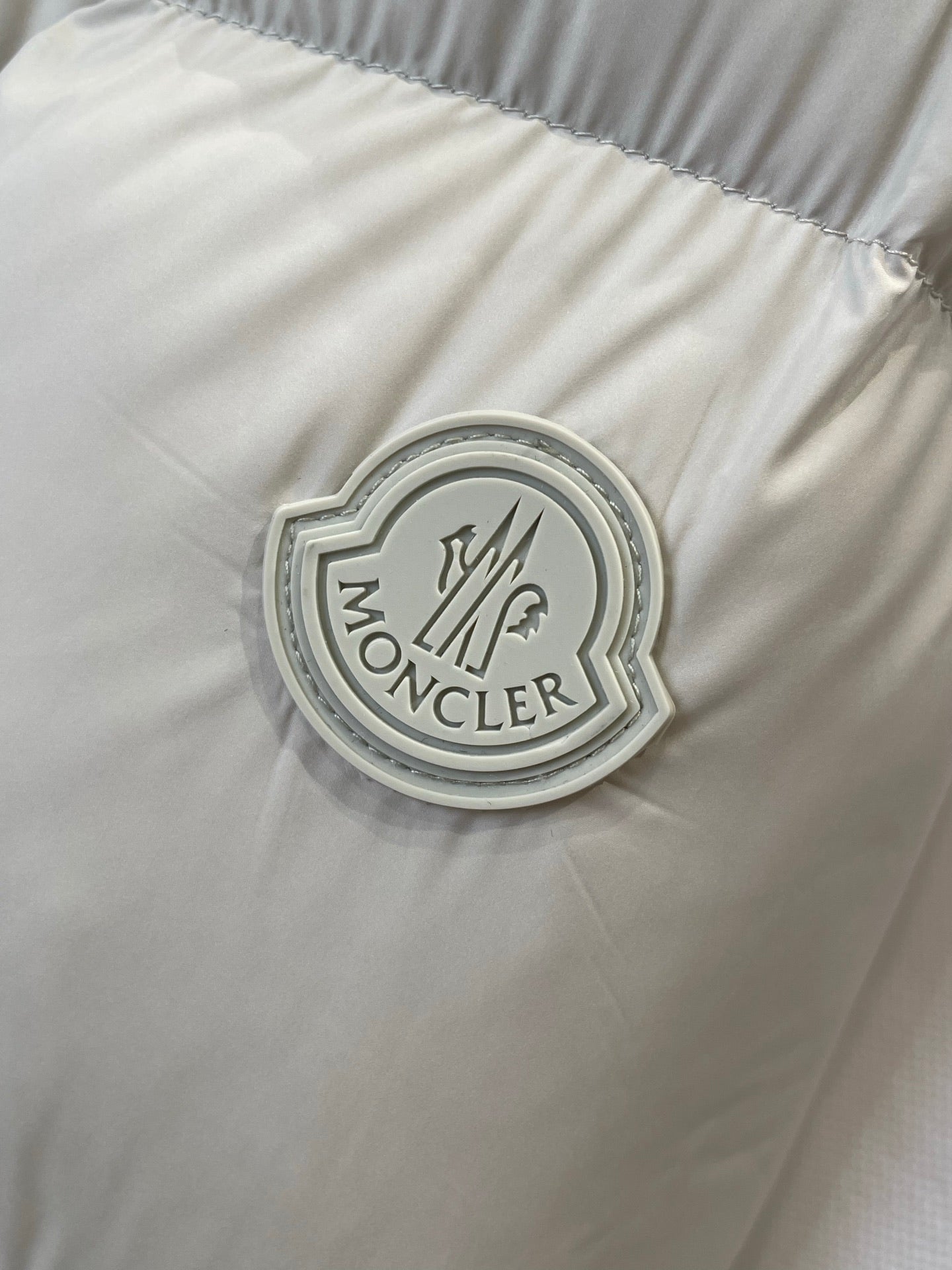 Moncler Mont