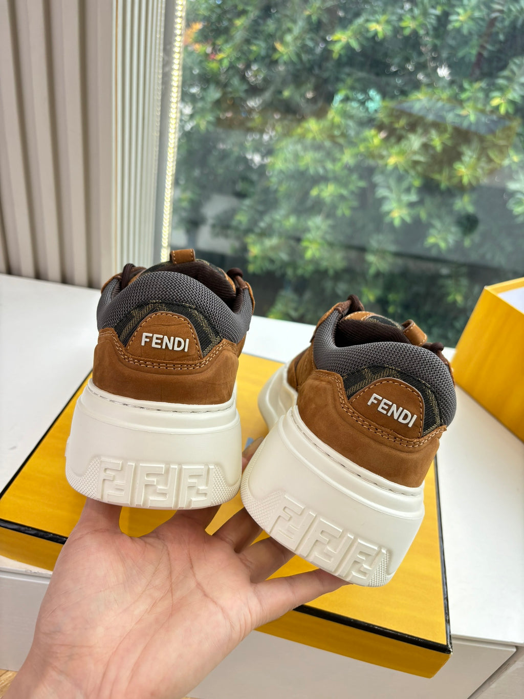 Fendi Sneaker