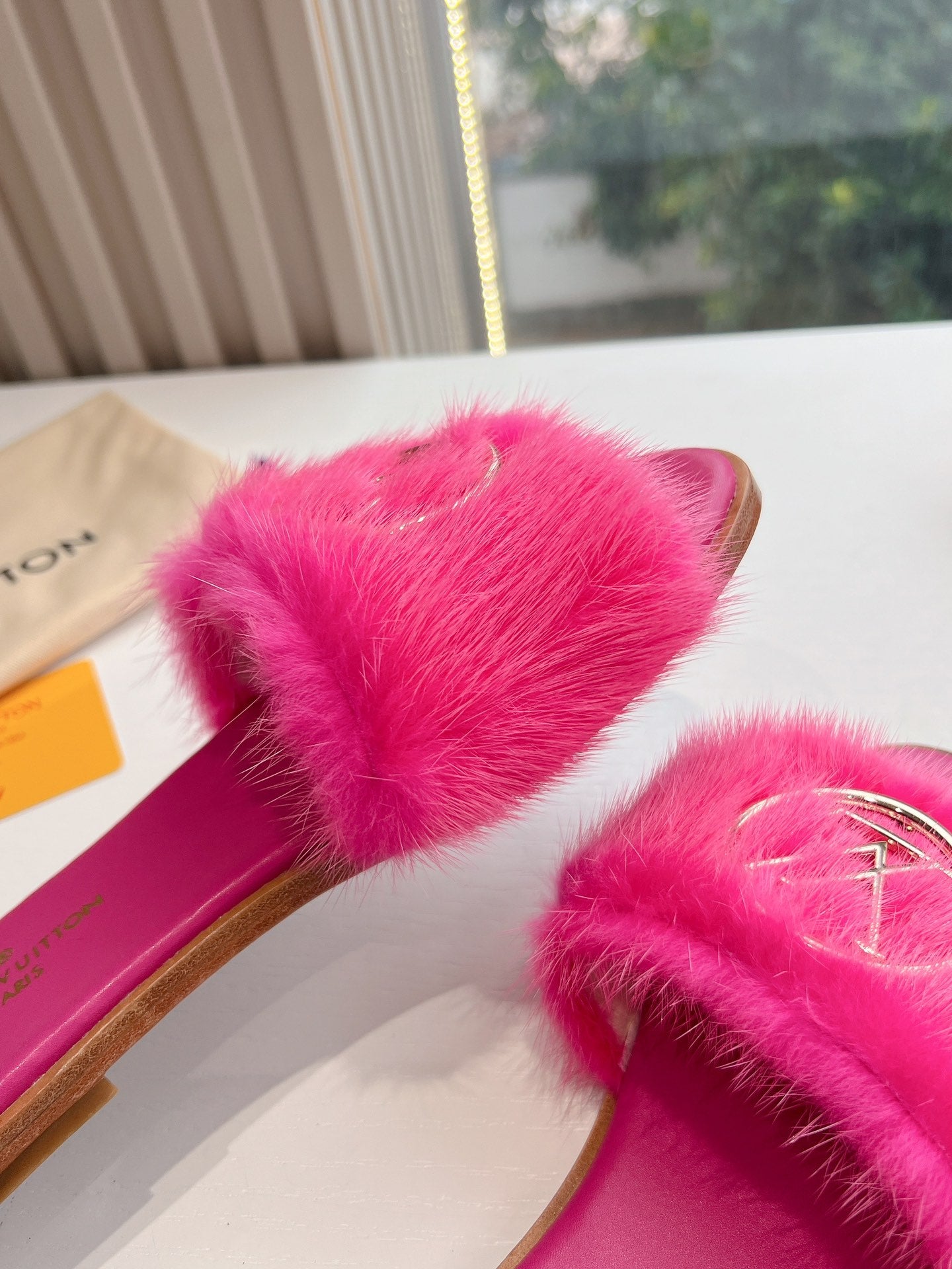 Louis Vuitton Slipper