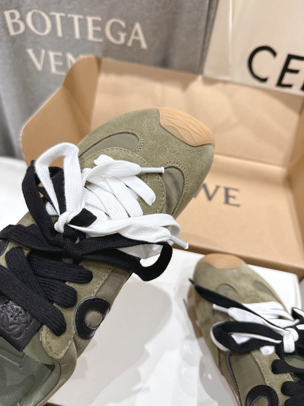 Loewe Sneaker