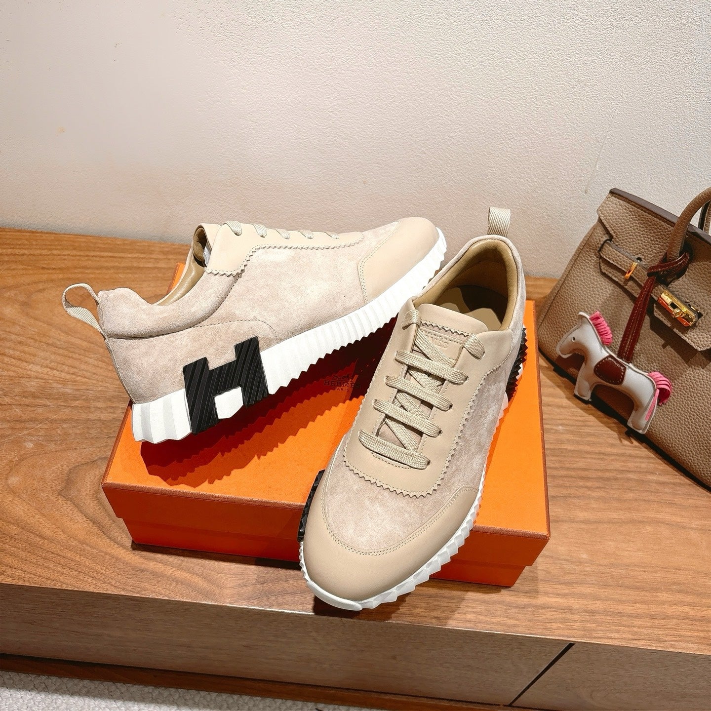 Hermes Sneaker