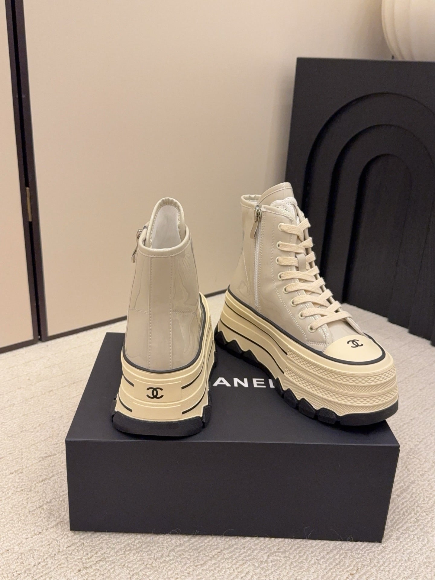 Chanel Sneaker