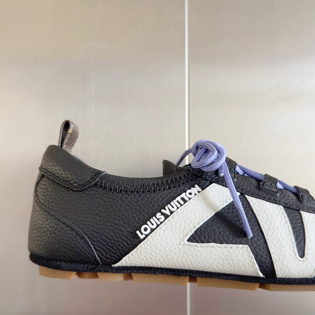 Louis Vuitton Sneaker