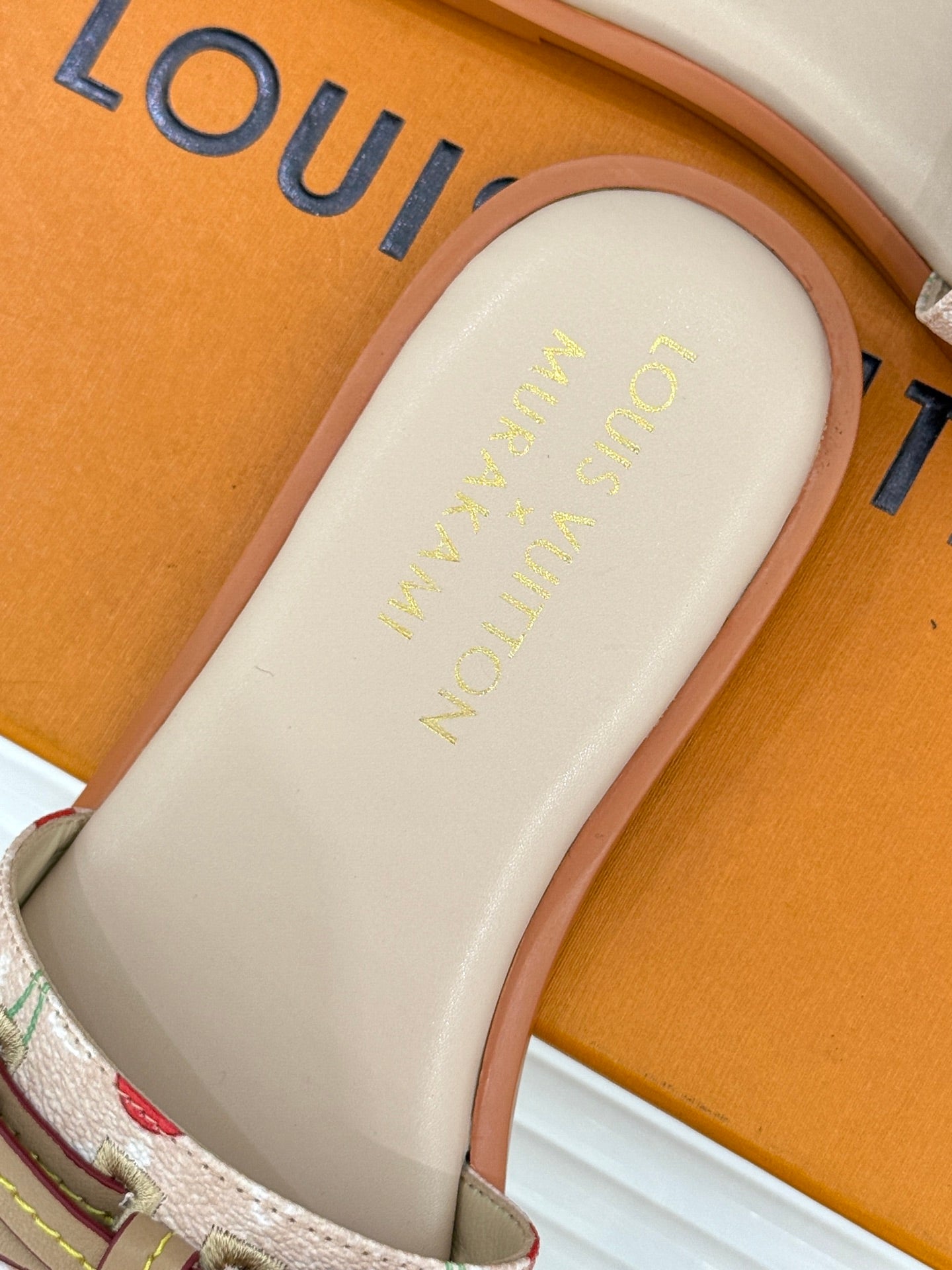 Louis Vuitton Terlik