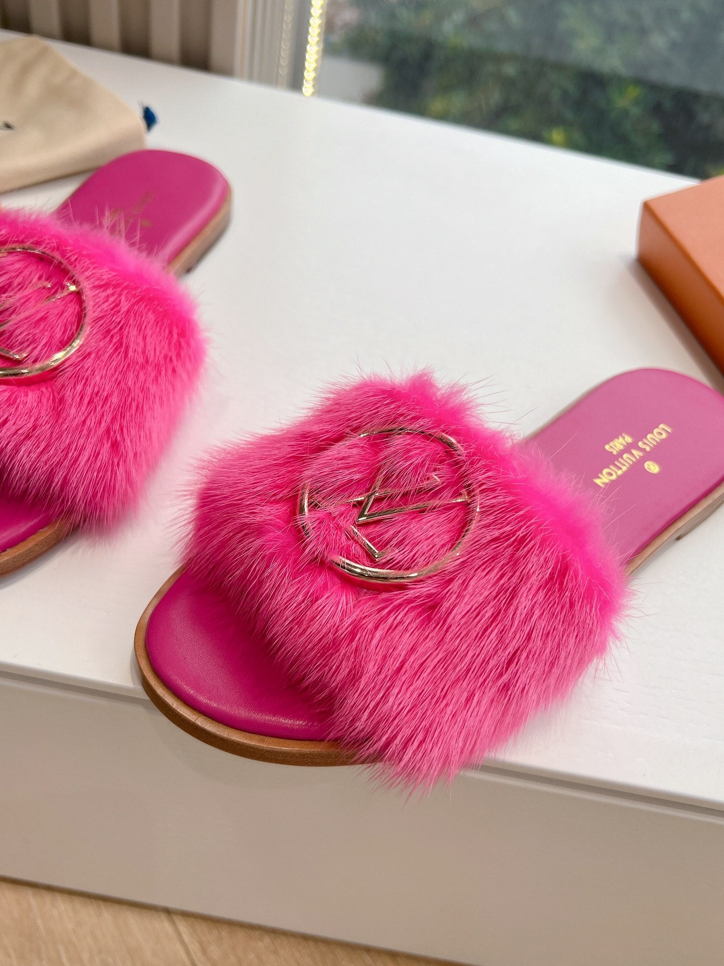 Louis Vuitton Slipper
