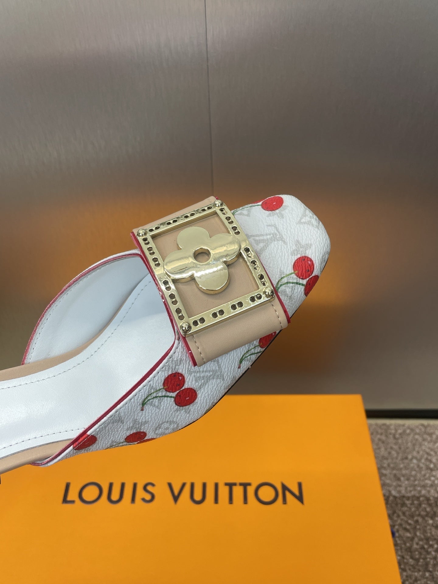 Louis Vuitton Topuklu