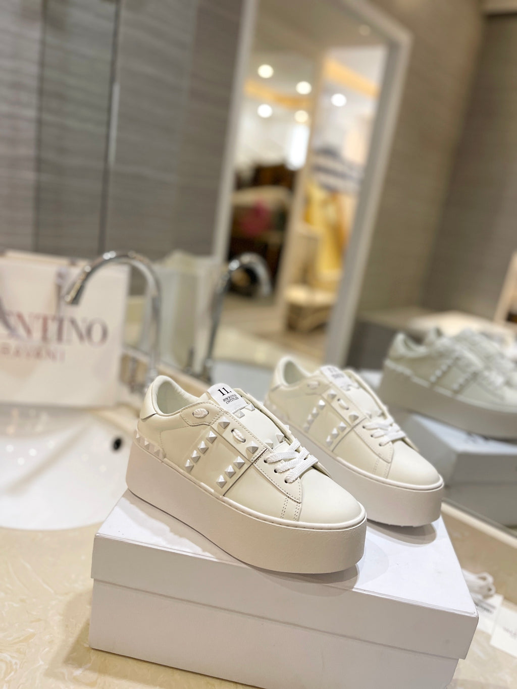 Valentino Sneaker